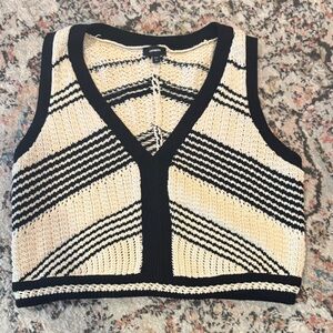 Express Black and Cream Knit Crop Top